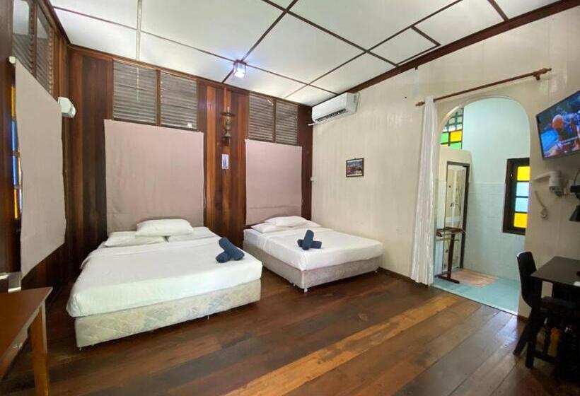Люкс Повышенной Комфортности, Pandan Laut Beach Resort