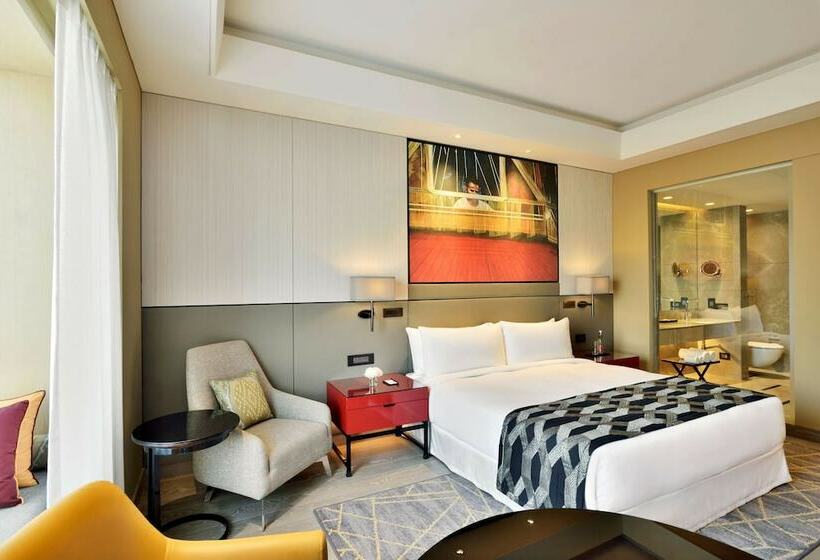 Номер Superior, Radisson Blu Faridabad