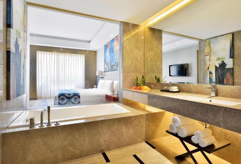 Номер бизнес-класса, Radisson Blu Faridabad