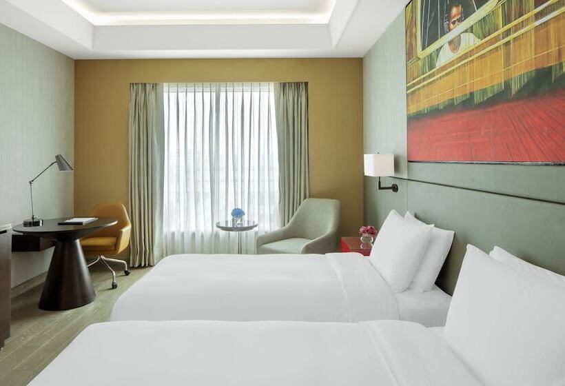 Номер Superior, Radisson Blu Faridabad