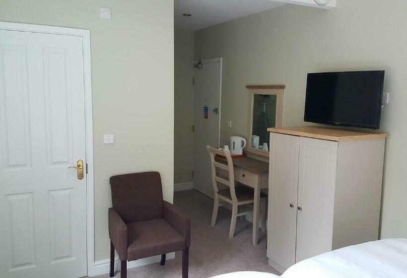 Номер Deluxe, Rye Court