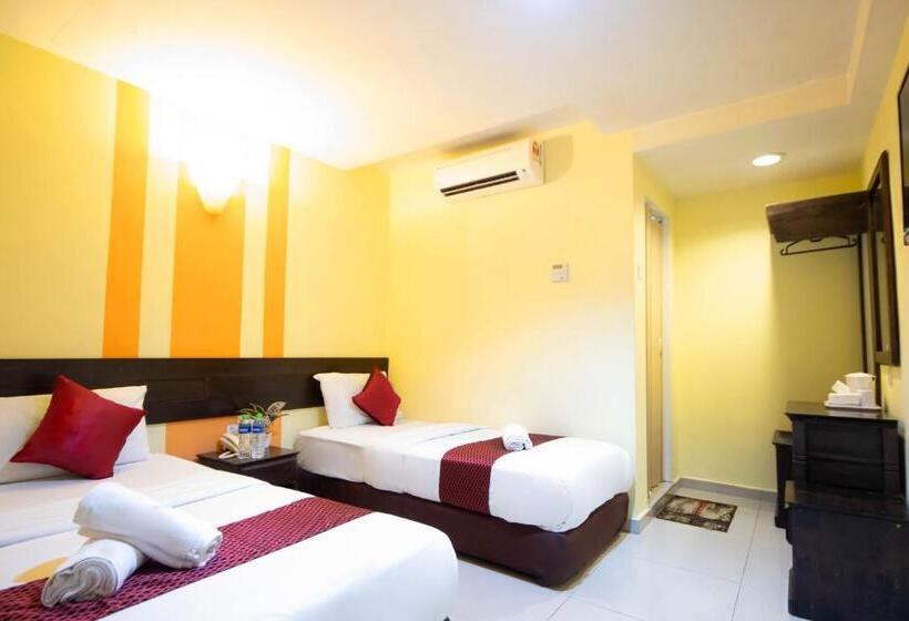 Семейный Номер, Sun Inns Hotel Kopkastam Kelana Jaya