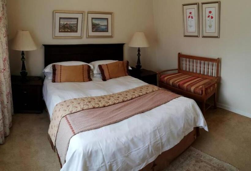Quarto Estandar, Royal Ridge Guest House