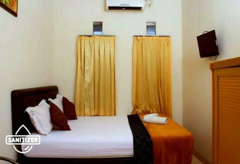 Номер Стандарт, Unique Guesthouse