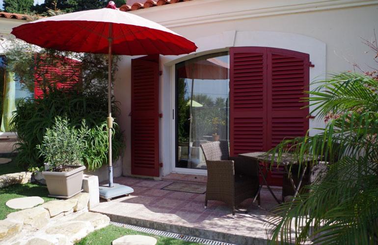Номер Стандарт, B&b Val D Azur
