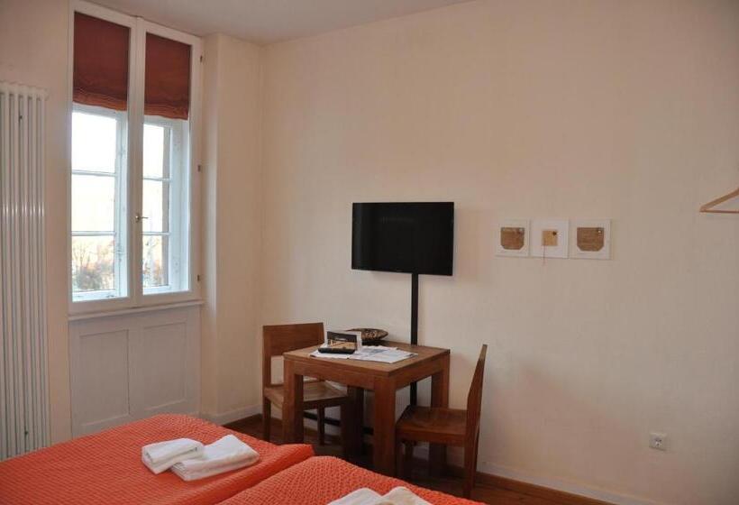Standard room with outdoor bath, Gästehaus Stuttgart36