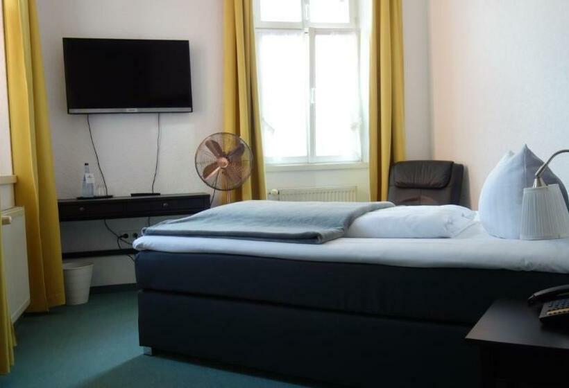 Quarto Estandar Individual, Restaurant Erbprinz Walldorf