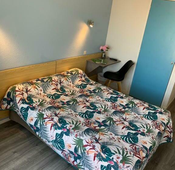 Standard Room, Bains Sarrailh