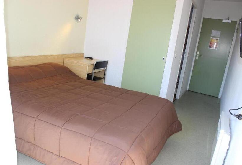 Standard Room, Bains Sarrailh