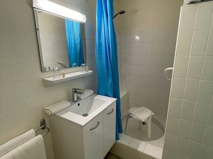 Номер Стандарт, Bains Sarrailh