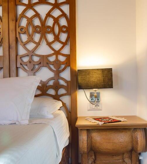 جناح سوبيريور, Kodra