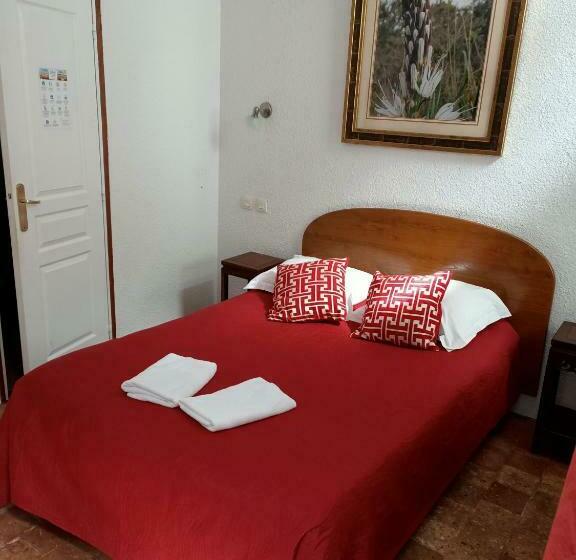 标准间内部标间, Saint Amant