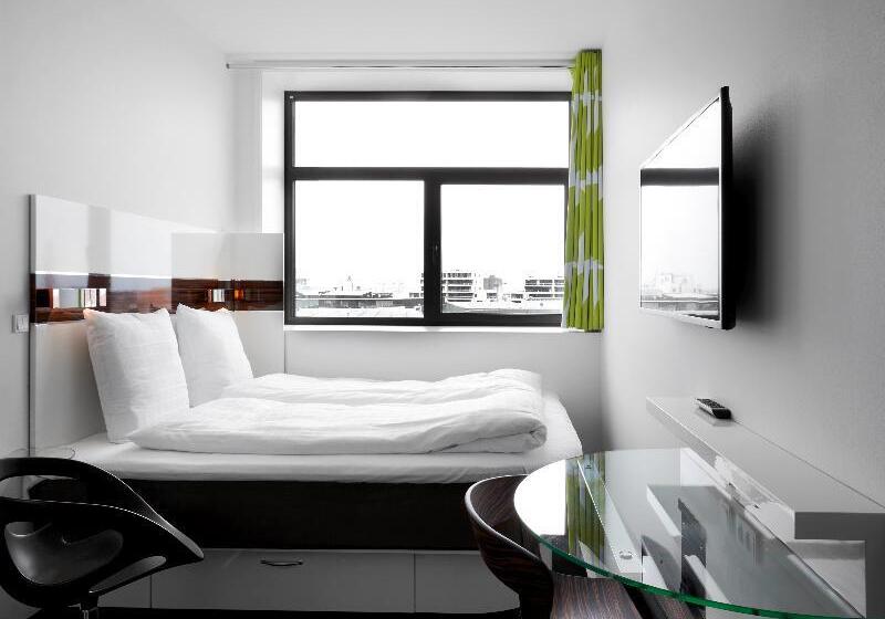 家庭间, Wakeup  Aarhus