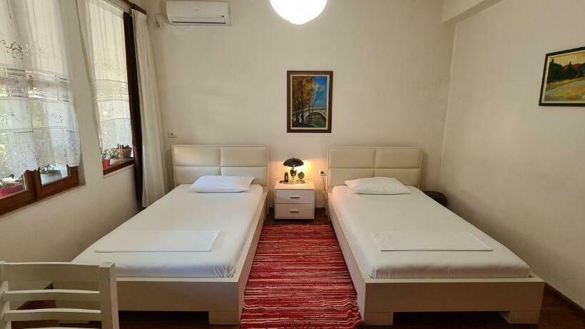 اتاق استاندارد, Veranda B&b