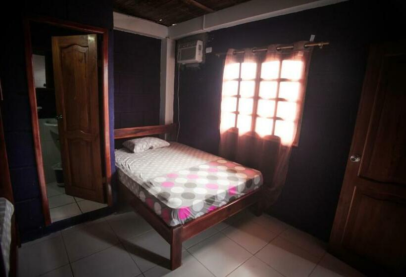 Четырехместный Номер Стандарт, Hostel El Gran Azul Olon