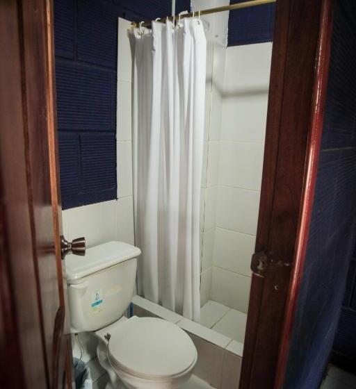 Номер Стандарт Трехместный, Hostel El Gran Azul Olon