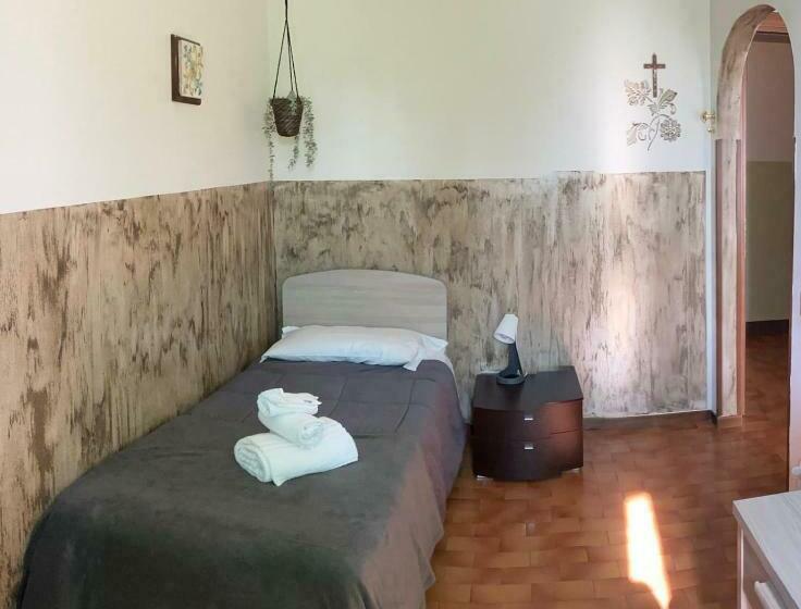 اتاق استاندارد یک نفره, Albergo 900strati