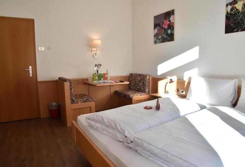 스탠다드 발코니 룸, Angerburg Blumen