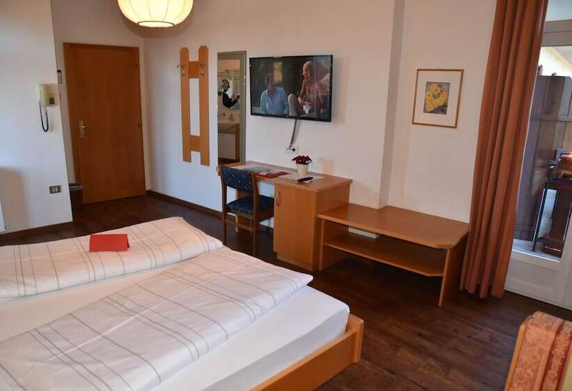 디럭스 룸 가든 전망, Angerburg Blumen