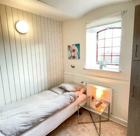 חדר סטנדרט יחיד, Bb Esbjerg