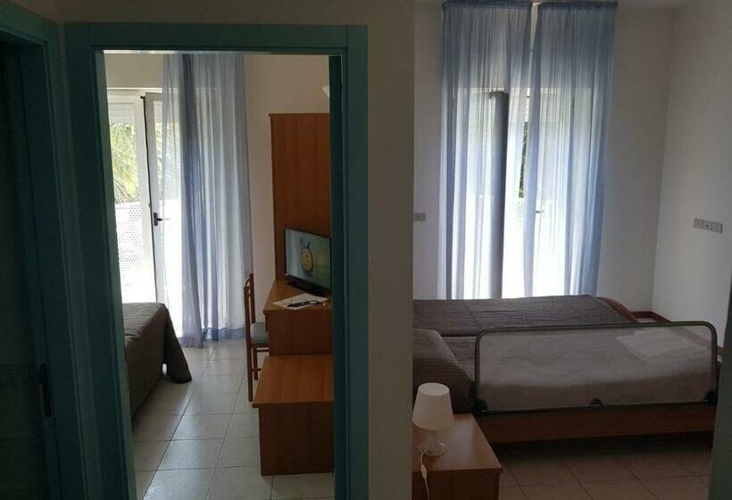 家庭套房, Centro Vacanze Domus M.g