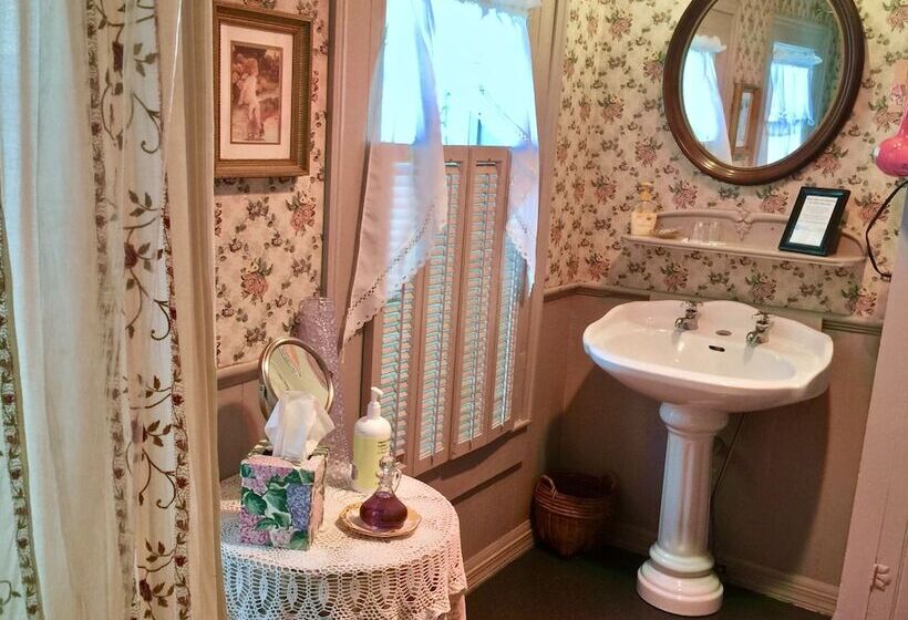 Номер Deluxe, Shaw House Inn