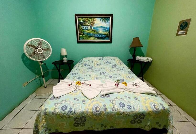 Дом 2 Спальни, Pura Natura Lodge Manuel Antonio