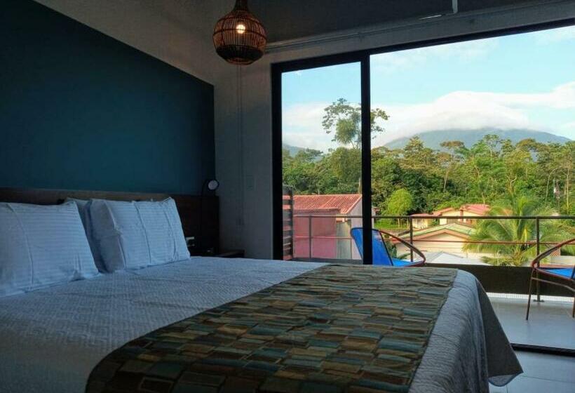 프리미엄 스위트, La Fortuna Lodge By Treebu Hotels