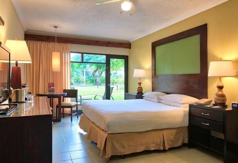 스탠다드 룸 킹사이즈 침대, Fiesta Resort All Inclusive Central Pacific  Costa Rica