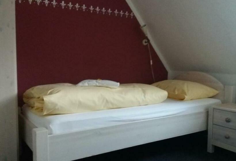 Номер Стандарт Индивидуальный, Kurparkhotel Gemünd