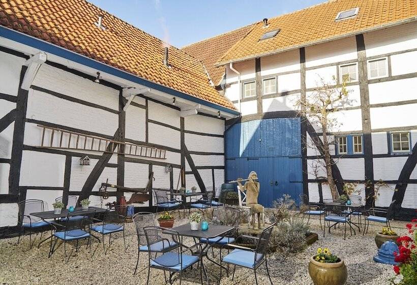 غرفة قياسية, Brull