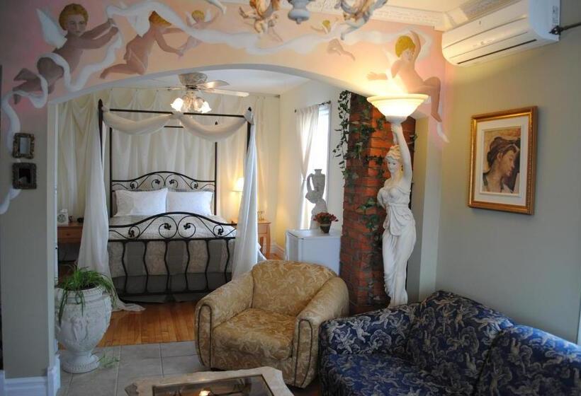 Люкс, Auberge Marquis De Montcalm