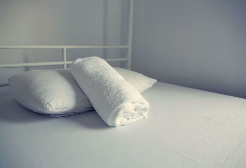 Standard Egyágyas Szoba, Auberge Saintlo Montréal Hostel