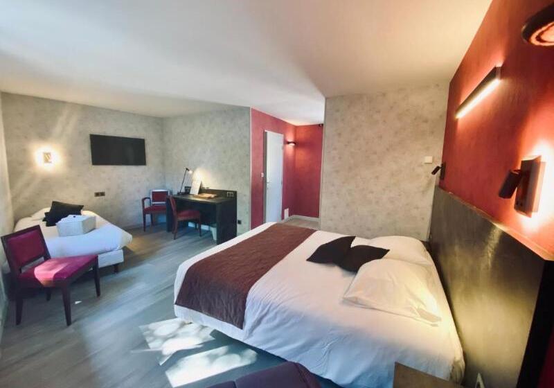 스탠다드 트리플 룸, Logis Hostellerie La Chaumiere
