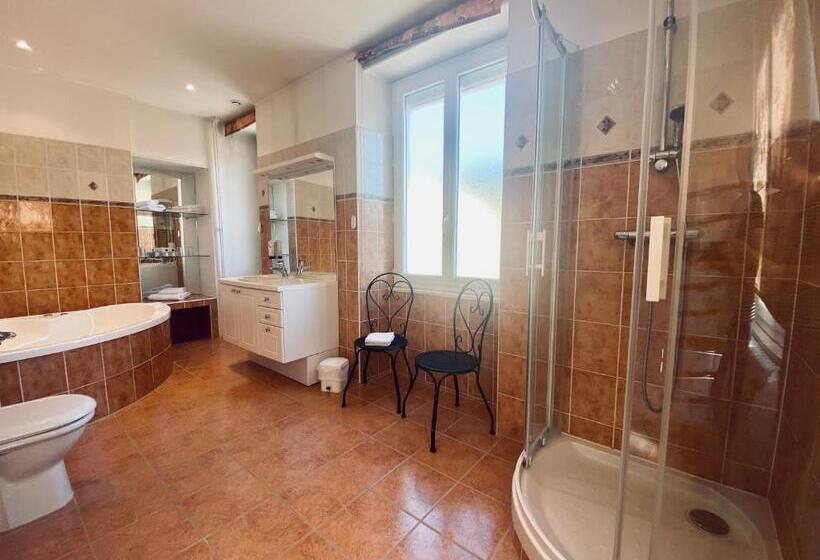 침실 2개 아파트, Logis Hostellerie La Chaumiere