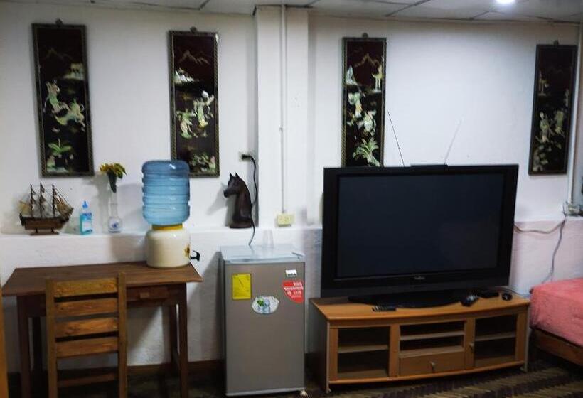 低层单卧公寓, Casa Bella Vista