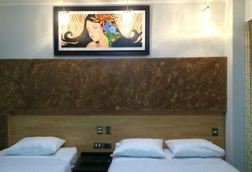 اتاق استاندارد سه نفره, Hostal Gold Star