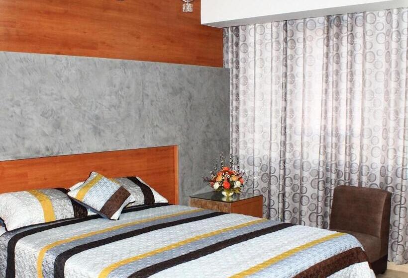 اتاق لوکس, Hostal Gold Star