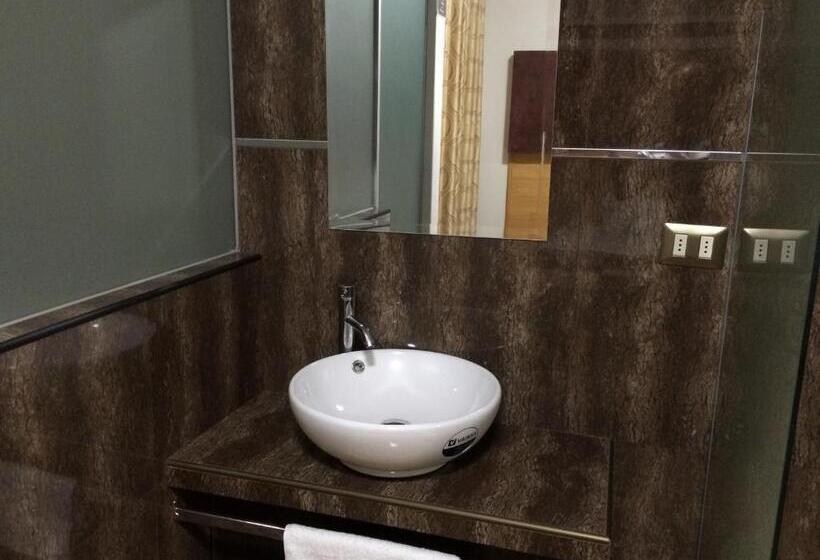 اتاق استاندارد, Hostal Gold Star