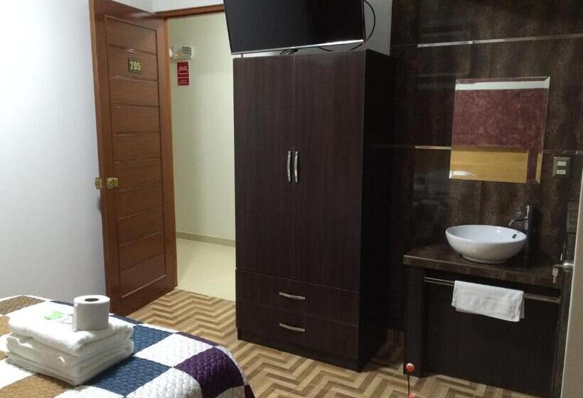 اتاق استاندارد, Hostal Gold Star