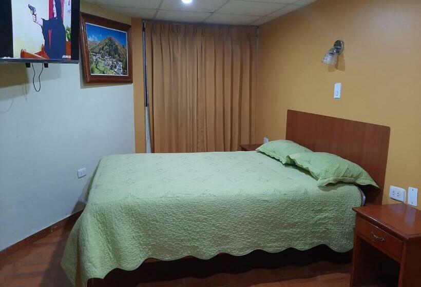 غرفة قياسية, Las Lomas