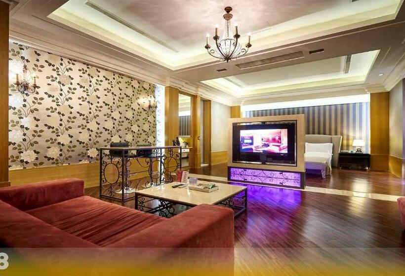 سوییت سوپریور, Wehome Motel