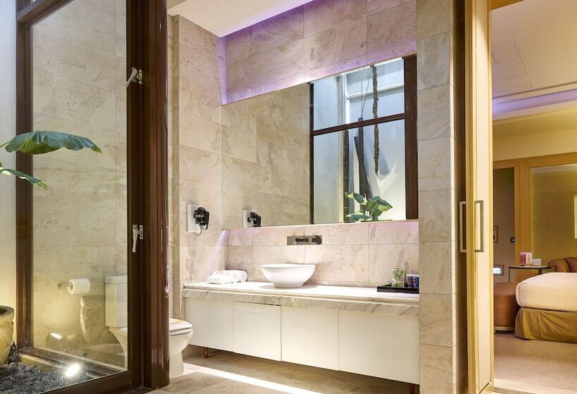 سوییت, Wehome Motel