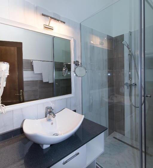 اتاق سوپریور, La Strada Boutique Villa