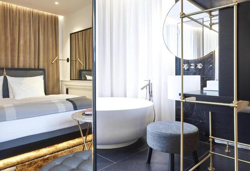 Номер Премиум, Roomers Munich, Autograph Collection