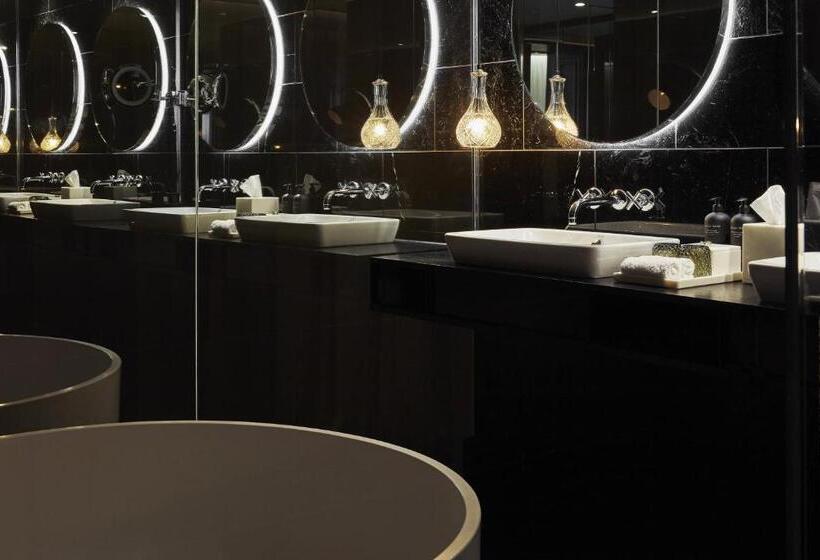 Люкс Executive Кровать Кинг, Roomers Munich, Autograph Collection