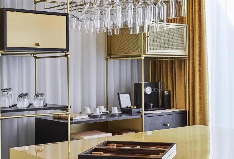 Люкс Престиж, Roomers Munich, Autograph Collection