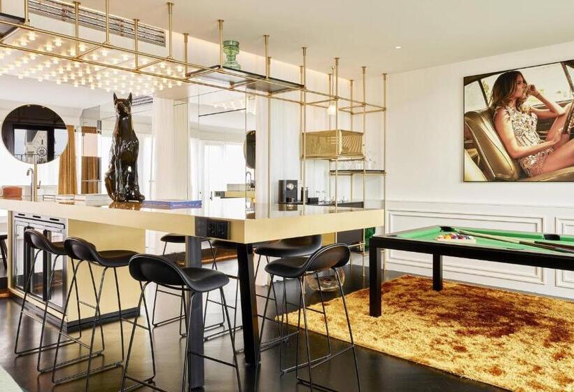 Suite Àtic, Roomers Munich, Autograph Collection