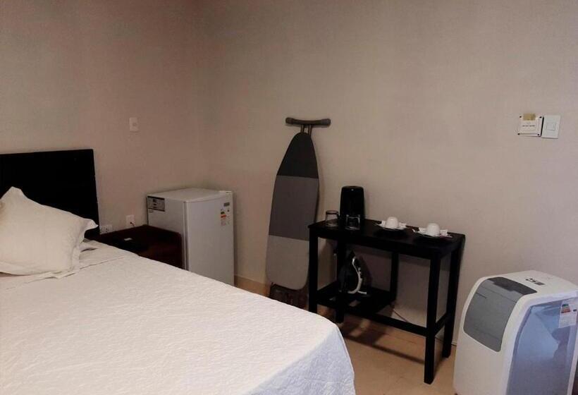 Habitación Superior Cama King, Qallwa Chincha