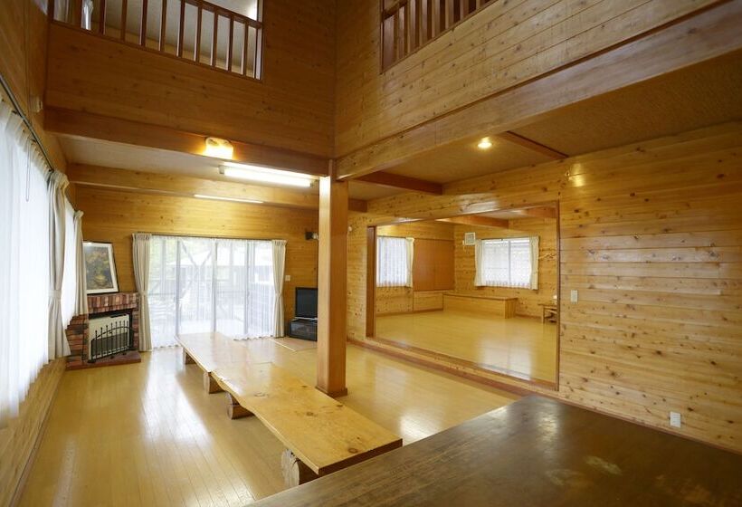 Дом 1 Спальня, Kawaguchiko Country Cottage Ban